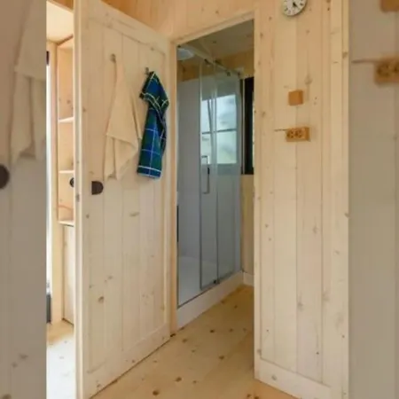 Kamp alanı 30m² Avec Terrasse Et Coffre-fort - Api-1-52-557