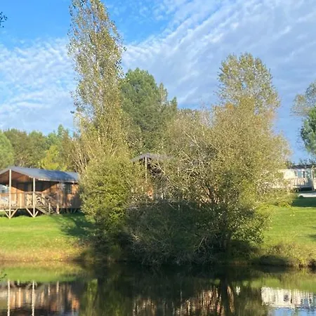 30m² Avec Terrasse Et Coffre-fort - Api-1-52-557 Le Fouilloux