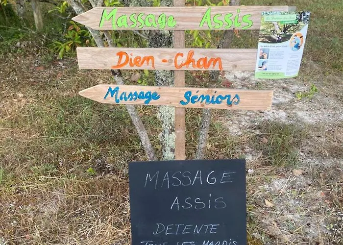 Camping 30m² Avec Terrasse Et Coffre-fort - Api-1-52-557