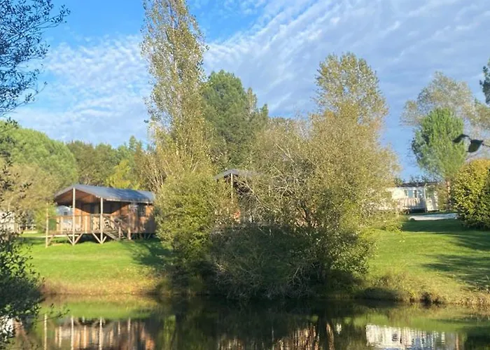30m² Avec Terrasse Et Coffre-fort - Api-1-52-557 Le Fouilloux