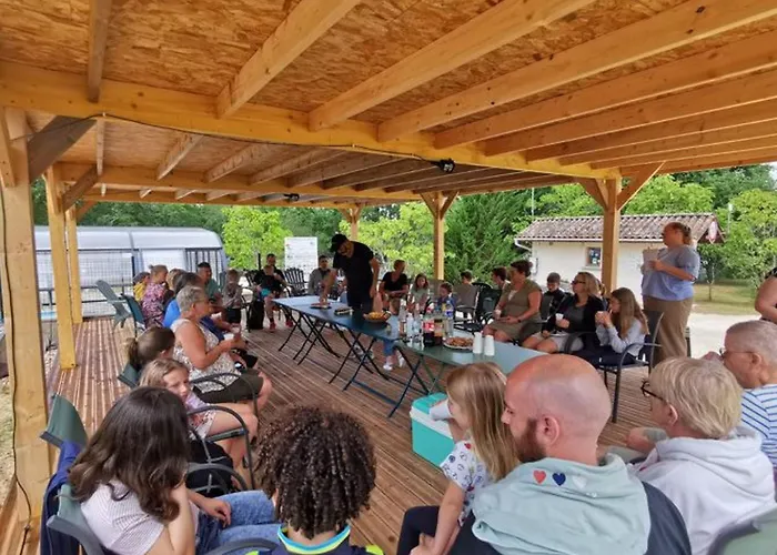 30m² Avec Terrasse Et Coffre-fort - Api-1-52-557 * Le Fouilloux